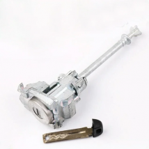 Car Lock Cylinder for Toyota  RAV4 Left Door Car Lock Core   Auto start Driving Door auto accessories