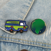 THE MYSTERY MACHINE Cartoon Travel Bus Car Enamel Pins Environmental Green Earth Brooch Shirt Bag Lapel Pin Funny Badge Jewelry