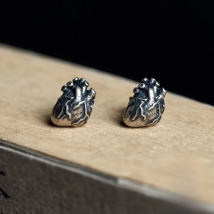 MKENDN New Punk Retro Real 925 Sterling Silver Earrings Anatomical Human Heart Stud Earrings Personality Jewelry Halloween Gift