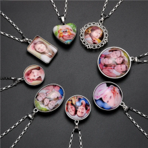 Personalized Memory Photo Pendant Double Side Customized Stainless Steel Chain Necklace for Family Members Anniversary Gift