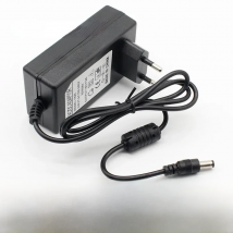 1PCS 18V 2A AC 100V-240V Converter Adapter DC 18V 2A 2000mA Power Supply EU Plug 5.5mm x 2.1-2.5mm