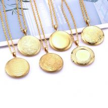 Retro Copper Locket Pendants for Women Round Oval Openable Frame Glossy Family Pet Picture Photo Necklace Family Nostalgia Gift