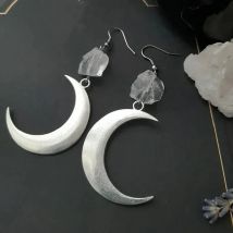 Punk Goth Moon and Raw Stone Earring Healing Stone Teardrop Witch Creative Gothic Statement Jewellery Women Spiritual Gift Boho