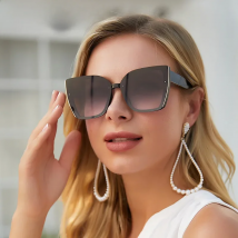 Oversized Cat Eye Sunglasses Women Big Frame 2025 Luxury Brand Fashion Square Sun Glasses for Ladies Retro Trendy Cateye Eyewear