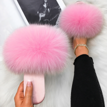 Women's Slippers Summer Sandals Real Fox Fur Slides Fluffy Flip Flops Silk Furry Fur Slippers Indoor Fashion Shoes Flat Heels