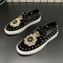 2025 New Shoes for Men Leather Casual Shoes Fashion Trend Luxury Embroidery Rivet Flat Shoes Leisure Sneakers Slip-on Loafers