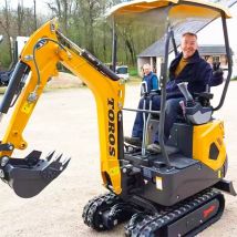 Customization New Excavator Long Arm 1200 Kg Crawler Micro Digger 1.2Ton Mini Excavator Sale
