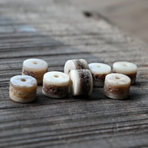 10PCS Natural Nepalese Tibetan Type of Ecru Old Yak Cranium Bone Bucket Beads DIY Beads Accessories. Hole 1.5mm