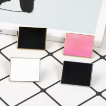 Colorful Funny Phrase IF YOU CAN READ THIS YOU ARE TOO CLOSE Enamel pins pink black Badges Brooches Jewelry gifts to friends