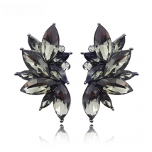 LUBOV 2018 Trendy Angel Wing Design Opal Stone Stud Earrings Women Elegant Crystal Earrings Christmas Gift Jewelry