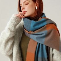 2024 Designer knitted spring winter women scarf plaid warm cashmere scarves shawl luxury brand neck bandana Striped plaid shawl