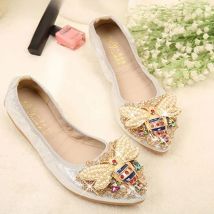 2025 Fashion Women Leather Casual Shoes Woman Flats Slip on Shoes for Women Barefoot Shoes Crystal Loafers Women Harajuku Zapato