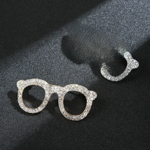 Korean Glasses Crystal Rhinestone Brooch Pin Men's Suit Shirt Luxulry Brooches Scarf Corsage Lapel Pins Fashion Jewelry Gifts