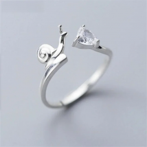 Uini-Tail new design hot sale 925 Tibetan silver simple and sweet snail open ring fashion personality cute love high quality