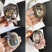 Vintage luxury brand design number 5 brooch accessories pearl badge coat pin buckle bow brooches accessories