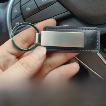 New leather metal car key chain keychain car key ring for Koenigsegg Agera RS CC8S CCR CCX CCXR Gemera car accessories