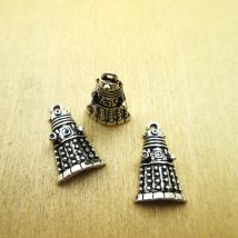 15pcs--13*21mm octor Who charm Robot Alien Villain one side   Charm pendants DIY necklace/ bracelets  charms antique silver tone