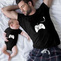 Player 1 Player 2 Matching Family Clothes Father Mother Kids Tshirts Dad Boy Match Tops Players Shirts Family Look Clothes