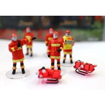New Alerrte 1/43 scale Figures firefighter Fireman for display Toys for collection gift
