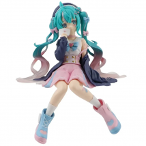 New Anime 14cm Virtual Singer Manga Statue Figurines  Model Toys computer desk cake  decoration cute toys