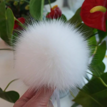 Big 14-15cm Colorful White Natural Raccoon Fox Pompoms Luxury Fur Balls for Knitted Hat Cap Winter Beanies Real Fur Pom Poms