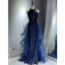 Elegant Sparking Navy Blue Evening Dresses Halt Beading Party Gown Customized Prom Dress 2025 Tiered robes de soirée Sweep Train