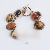 2025 New Indian Vintage Resin Stone Bracelets Women Jewelry Bohemian Ethnic Statement Retro Metal Link Bracelet Ladies Jewellery