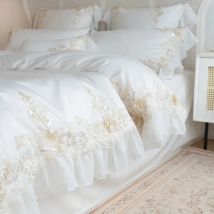 White Lace Embroidery Princess Bedding Set Luxury High End France Style Egyptian Cotton Duvet Cover Sets Bed Sheet Pillowcases