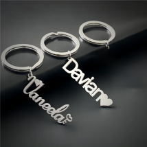 Customized Personalized Name Pendant Keychain Custom lovers' Name Text Key chain Stainless Steel llavero for Women Men Keyring
