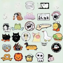 31 Types Cute Animal Enamel Pins Dog Cat Bee Frog Brooches Backpack Decor Lapel Badge Cartoon Accessories for Gift Wholesale