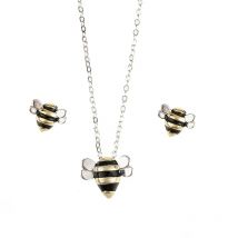 2021 Wholesale Korean Cute Bee Clavicle Chain Sterling Silvery Temperament Personality Fashion Female Jewelry Necklace