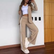 Elegant Office Lady Set Fashion Khaki Lapel No Buckle Blazer Striped Side Split Straight Trousers Two Piece Set 2025 Autumn New