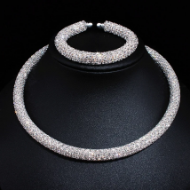 2025 New Disign Luxury Crystal Collar Necklace Gold/Silver Plated Rhinestone Torques Choker Necklaces For Women Wedding Jewelry