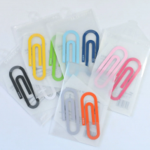 2pcs Iron Paper Clip Bookmark The Back Stitch Creative Bookmark Metal Teacher Gift Funny Office Supplies Bookmarks