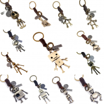 Vintage Lettering Metal Bronze Movable Alloy Robot Charm Keychain Men Women Car Key Ring Bag Pendant Accessories Fashion Jewelry