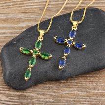 AIBEF Kreuz Anhänger Halskette Funkelnden Oval Strass Kupfer CZ Mode Religion Ästhetischen Frauen Schmuck Zubehör Mädchen Geschenk