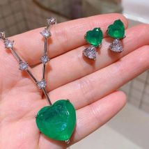 Luxury Heart Shaped Simulated Emerald Diamond Stud Earrings Women's Pendant Necklace Lab Gemstone Wedding Jewelry Sets Girl Gift