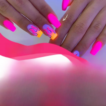 15ml Neon Luminous Gel Nail Gel Polish UV Soak off Lacquer Varnishes Summer Candy Hot Pink Green Yellow Nails Art