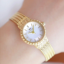 Top Brand Women's Watch Simple Elegant Gold Small Dial Quartz Women's Watch Fashion Waterproof Japanese Wrist Watch Montre