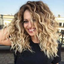 Long Blonde Curly Wave Wigs Natural Brown Wig Fashion Ombre Heat Resistance Synthetic Curly Wig Fancy Dress Party Wig for Women