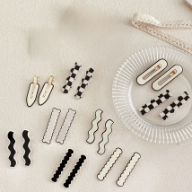 2/4/6pcs/set Women Elegant Black White Checkerboard Geometric Hairpins Sweet Side Hair Clips Barrettes Fashion Hair Accessories