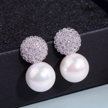 2023 Fashion Wedding Pearl Jewelry Accessories Party Pearl Earrings Elegant Crystals Stud Earrings For Women Female Gifts E1713