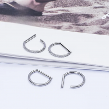 G23 Titanium Piercing Jewelry 16G 8/10/12mm Nose Ring Half Ring CZ Paved D Shape Segment Ring Clicke Cartilage Tragus Helix Lip