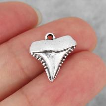 20PCS Antique Metal Shark Tooth Teeth Charms Pendants for Necklace Making Jewelry Findings 17x16mm