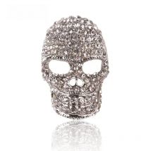 SKEDS Fashion Punk Full Crystal Skull Shining Brooch Pin For Women Trendy Personal Badges Clothes Bag Accessories Brooches Pins