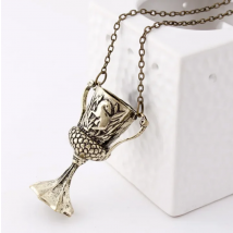 New Harried Hufflepuff Cup Magic School Vintage Fashion Horcrux Convert Helge Necklace Cosplay Toy
