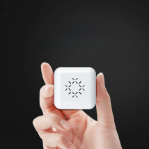 Carlinkit MINI CarPlay Box for Audi Mercedes Volvo Volkswagen etc Support Bluetooth Wireless Auto connection charging Siri IOS15