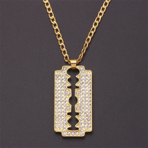 Creative Men's Alloy Shaver Pendant Necklace Fashion Golden Chain Rhinestone Blade Necklace Men's Hip Hop Popular Chain Necklace