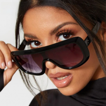 WHO CUTIE 2025 Oversized Sunglasses Women Brand Designer Shield Big Frame Flat Top Gradient Lens Sun Glasses Shades Lady OM87B