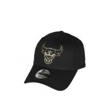 Gorra New Era Chicago Bulls Negra Ajustable con Orificios Transpirables